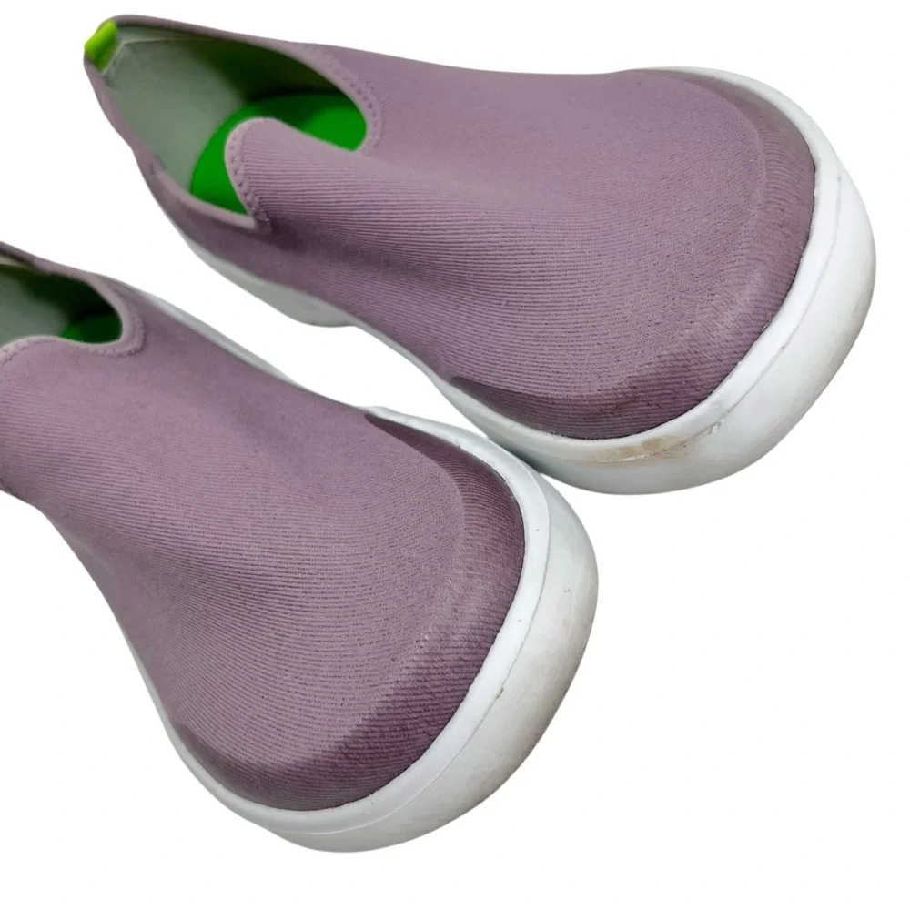 OOFOS OOmg eeZee Low Shoe in Mauve